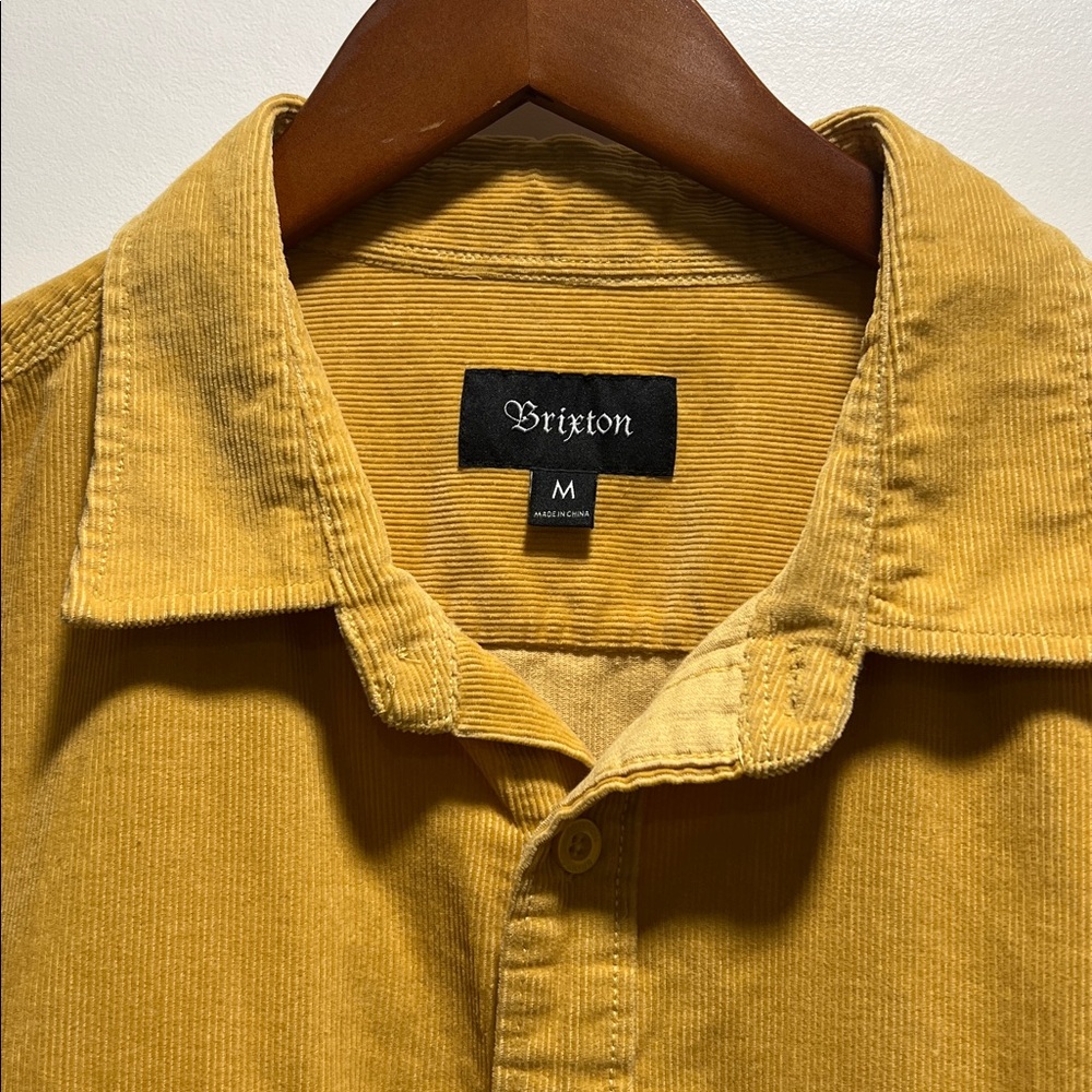 BRIXTON Archie Corduroy Button Down LS Shirt Nugget Gold Men's M - Picture 3 of 9
